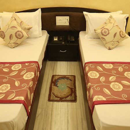 Hotel New Golden Palace Phalodi  Экстерьер фото