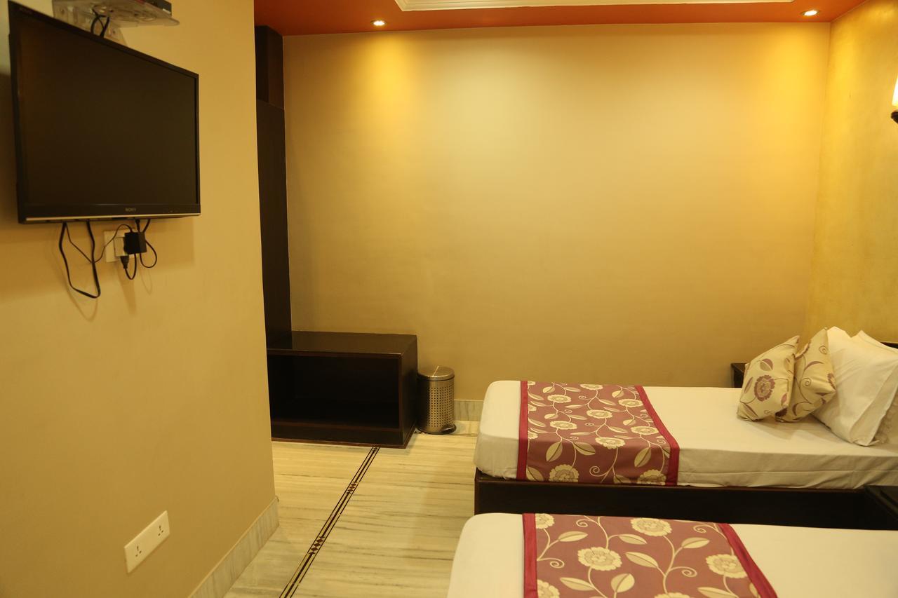 Hotel New Golden Palace Phalodi  Экстерьер фото