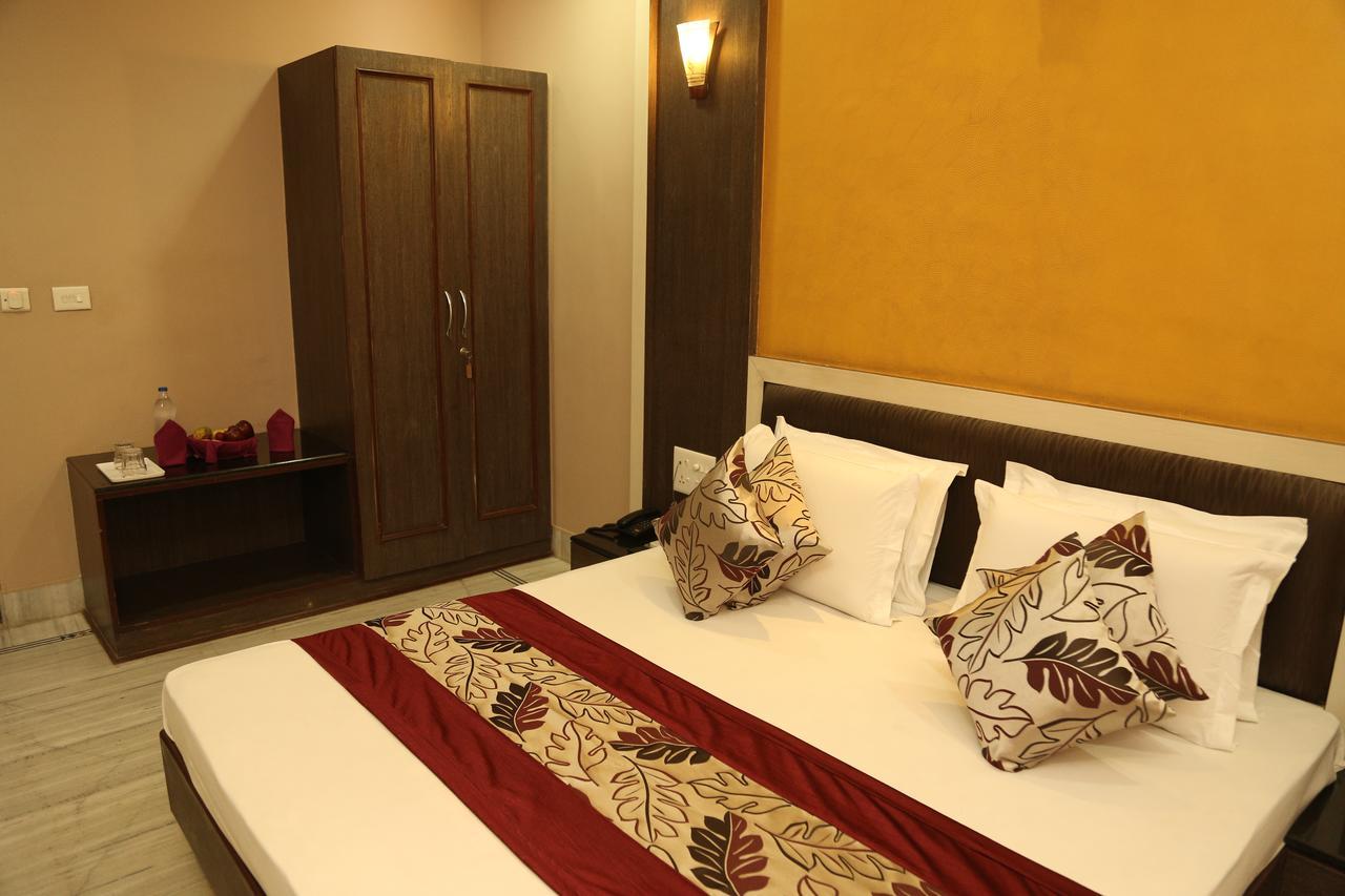 Hotel New Golden Palace Phalodi  Экстерьер фото